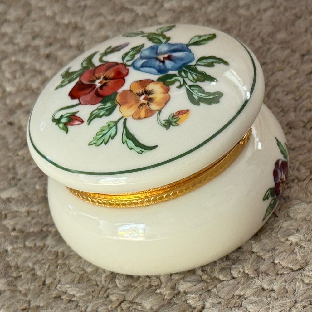 Vintage PartyLite Floral Porcelain Ceramic Trinket Box Tea Light